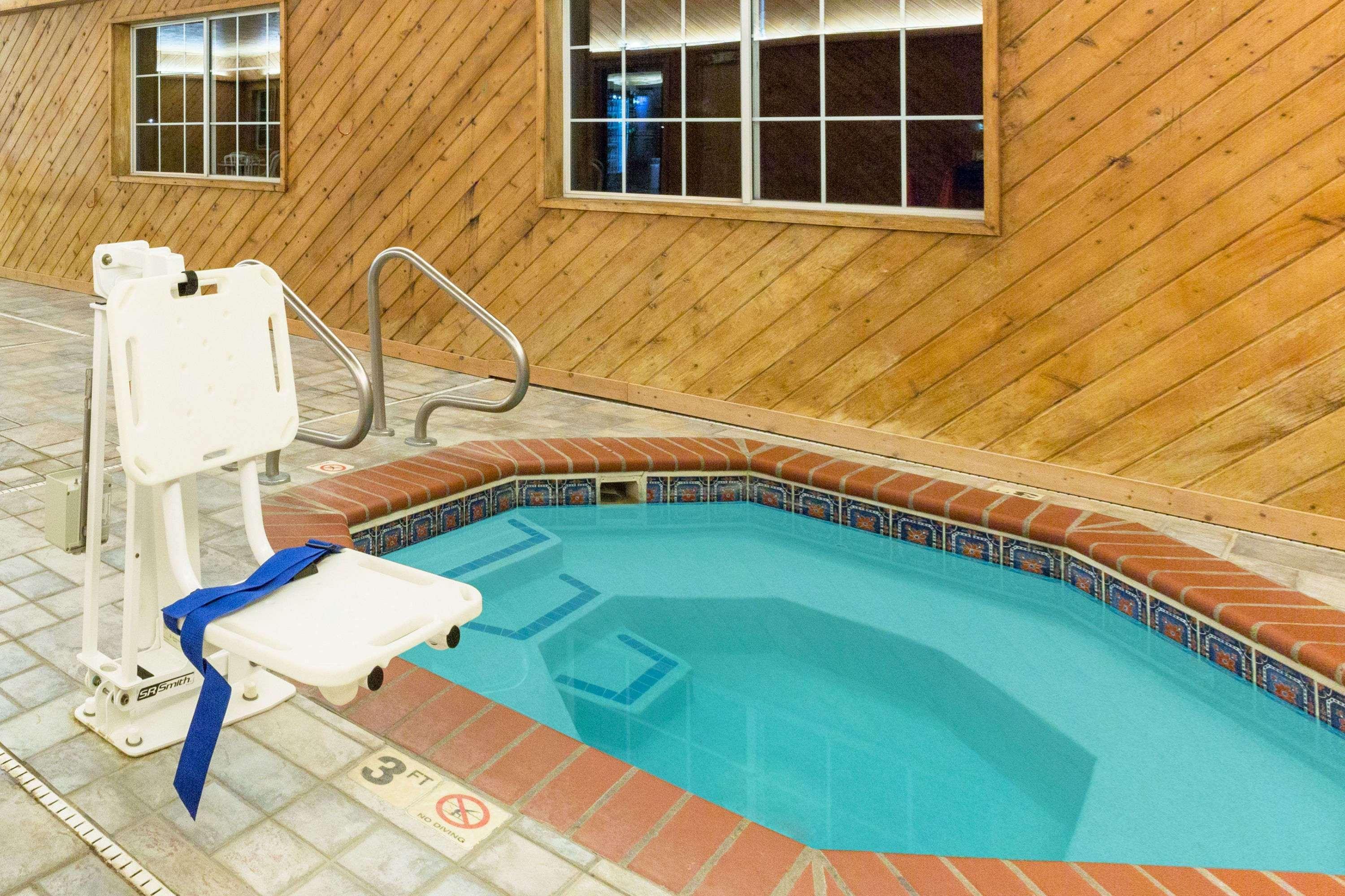 Super 8 By Wyndham Clarinda Motel Ngoại thất bức ảnh