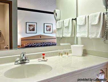 Super 8 By Wyndham Clarinda Motel Ngoại thất bức ảnh